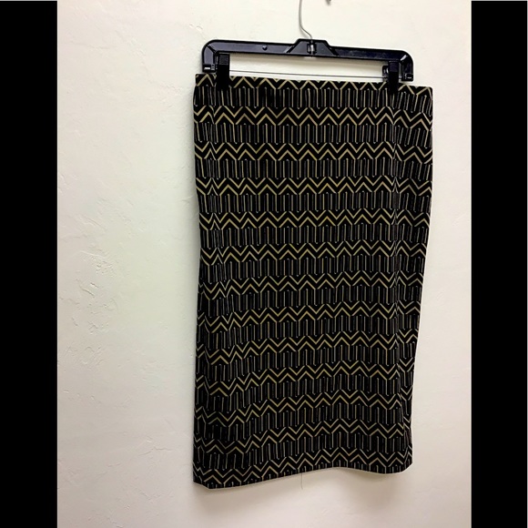 BLACK/ GOLD Straight pencil skirt - Picture 1 of 9